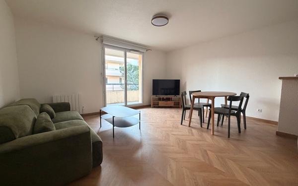 Appartement à louer    3 pièces • 59,35 m2 Blagnac