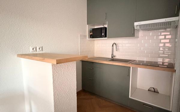 Appartement à louer    3 pièces • 59,35 m2 Blagnac