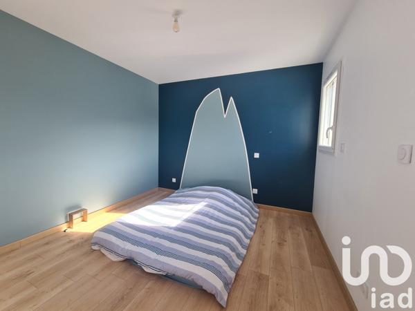 Maison 5 pièces de 128 m² à Louvie-Juzon (64260)