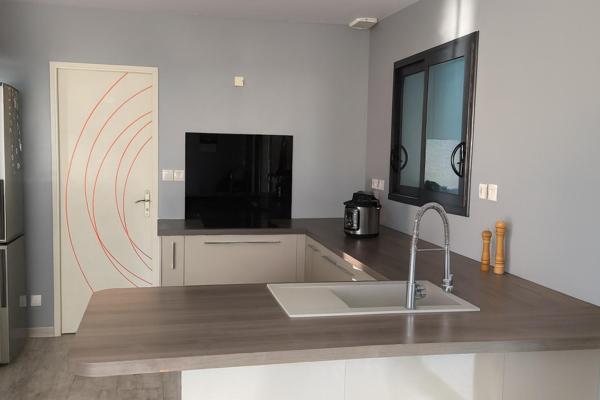 Maison familiale de plain-pied à Brain-sur-Allonnes