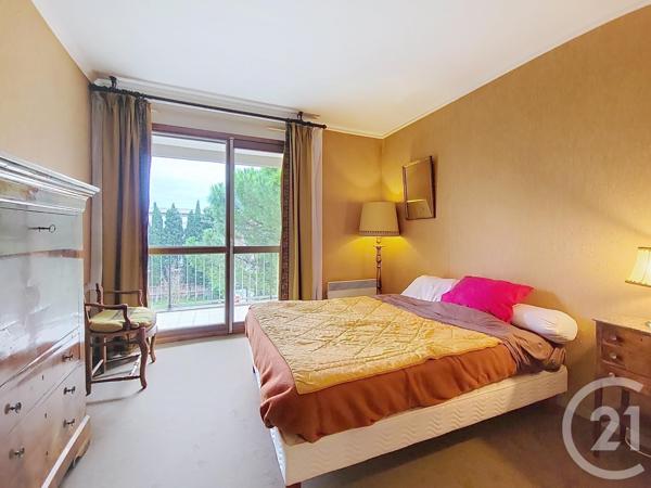 Appartement F3 à vendre  3 pièces - 78,38 m2 AVIGNON - 84