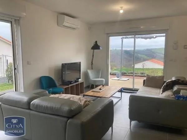 Maison à louer 5 pièces 133m² Régny (42630)