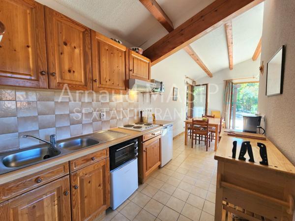 COQUETTTE MAISONETTE PP, TERRASSE PRIVATIVE, PARKING, CADRE VERDOYANT AU CALME