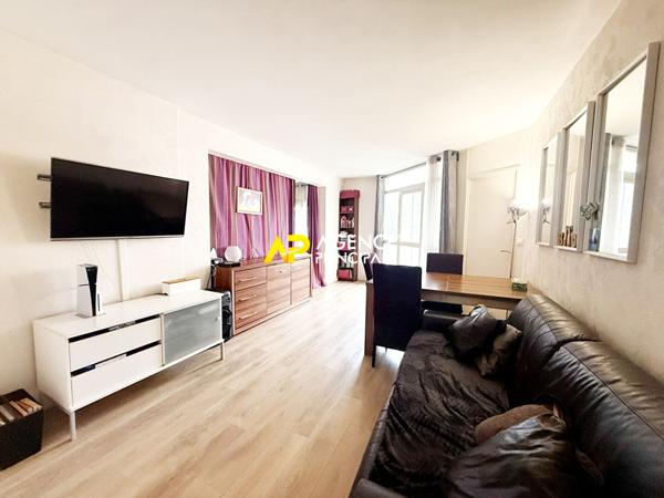 Argenteuil Centre-Ville, Appartement 4 pièces 3 chambres 83 m2 et place de parking €231 000 ** - Référence 4530