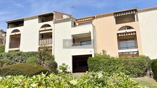 Vente Appartement 2 pièces 28 m2 à Roquebrune-sur-Argens