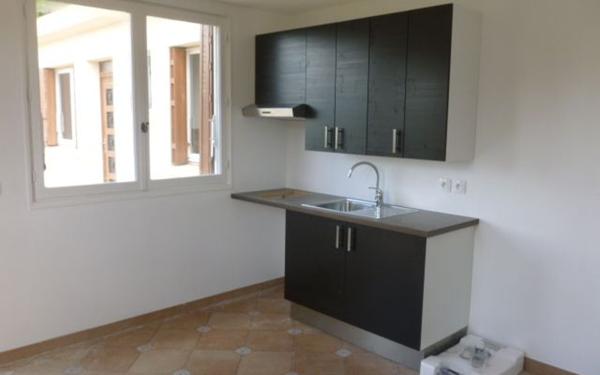 Appartement à louer    2 pièces •  Bures-sur-Yvette