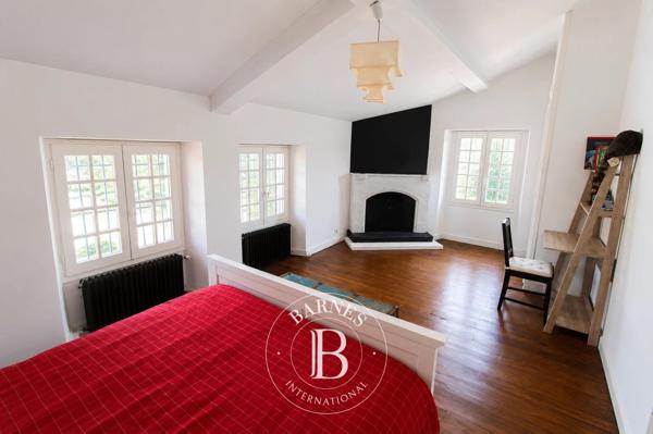 Tarbes, Manoir 6 Chambres -  360 m² à vendre