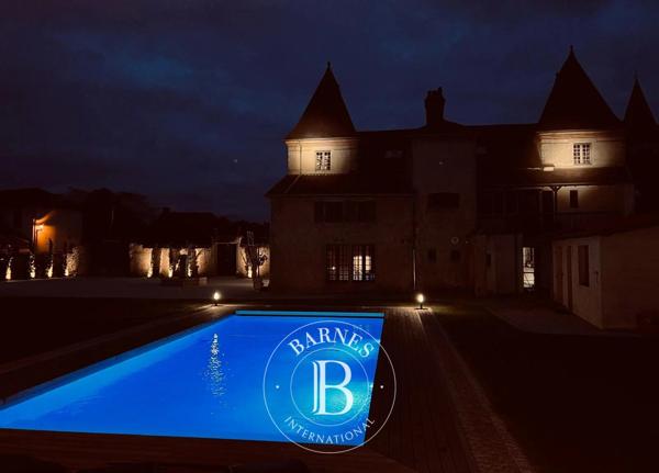 Tarbes, Manoir 6 Chambres -  360 m² à vendre