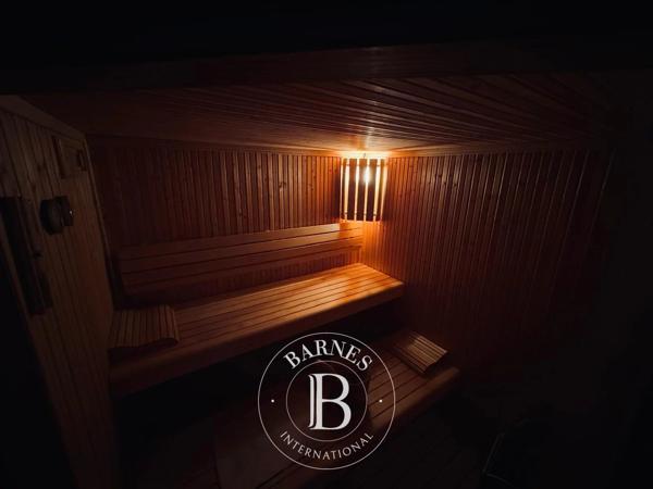 Tarbes, Manoir 6 Chambres -  360 m² à vendre