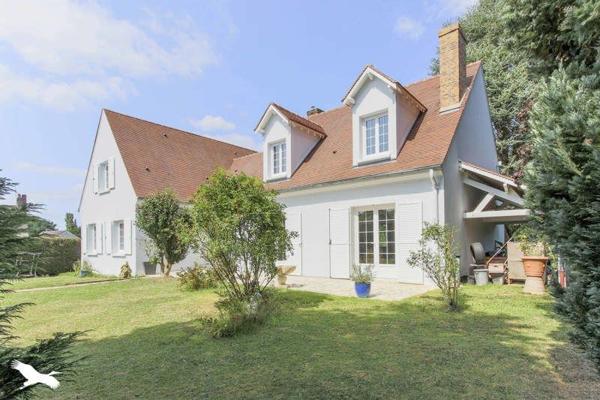 Maison à vendre |  Magny-en-Vexin |  6 pièces | 219 m²