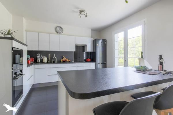 Maison à vendre |  Magny-en-Vexin |  6 pièces | 219 m²