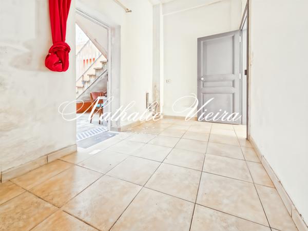 Palavas-les-Flots (34250) MAISON T3 70 m2 AVEC COUR ET TOIT TERRASSE 35 M2