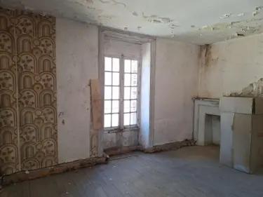 Immeuble à vendre à Chailland en Mayenne (53420), ref : 53077-39