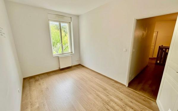 Maison à vendre    6 pièces •  Romans-sur-Isère