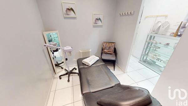 Boutique/Local commercial à vendre 58 m² Lésigny