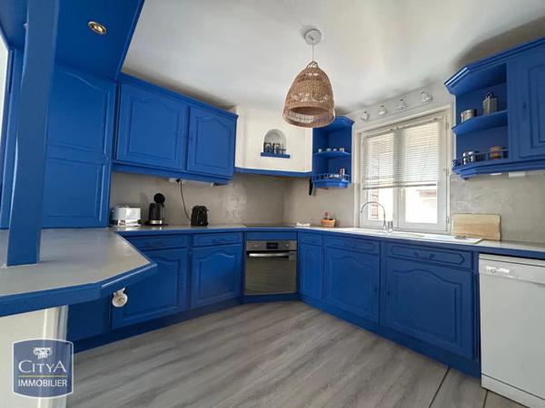 Appartement à louer 4 pièces 84.9m²