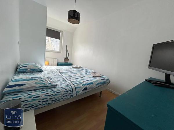 Appartement à louer 4 pièces 84.9m²