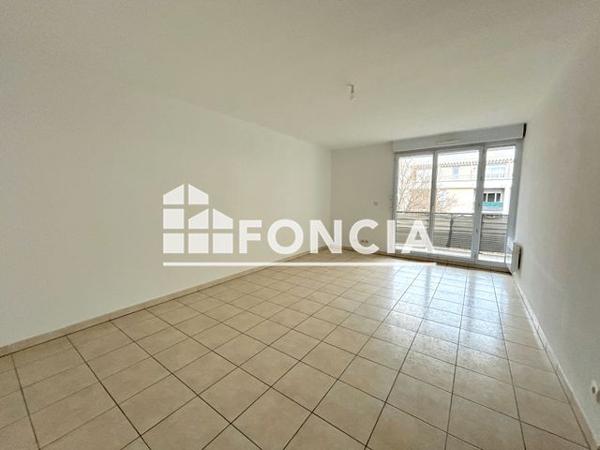 Location Appartement 3 pièces 65.65 m² - L'OREE DES REMPARTS - 1171 ROUTE DE L'AERODROME Montfavet 84140