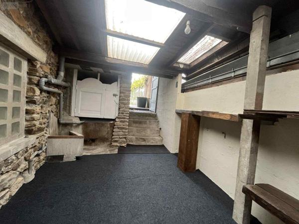 Maison à louer à Maen Roch en Ille-et-Vilaine (35460), ref : 153/155