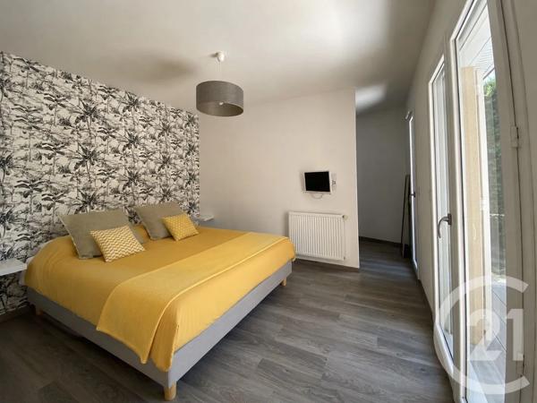 Maison à vendre  5 pièces - 117 m 2   GENAS  - 69