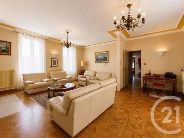 Maison à vendre  7 pièces - 221,24 m 2   JACOB BELLECOMBETTE  - 73