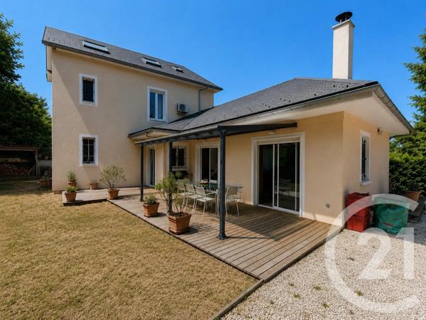 Maison à vendre  7 pièces - 221,24 m 2   JACOB BELLECOMBETTE  - 73