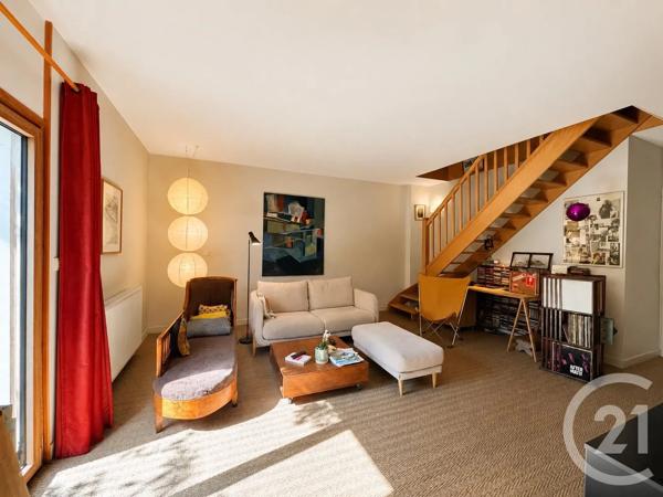 Maison à vendre  7 pièces - 221,24 m 2   JACOB BELLECOMBETTE  - 73