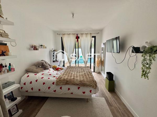 PAVILLON 2022 DE PLAIN PIED 4 CHAMBRES ET PISCINE A NIORT !