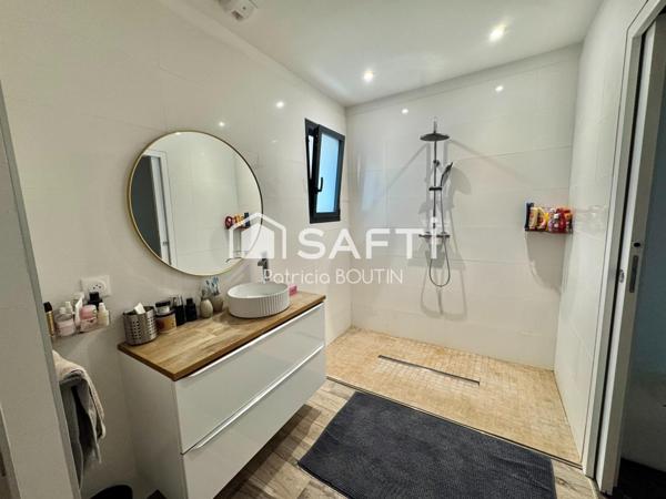 PAVILLON 2022 DE PLAIN PIED 4 CHAMBRES ET PISCINE A NIORT !