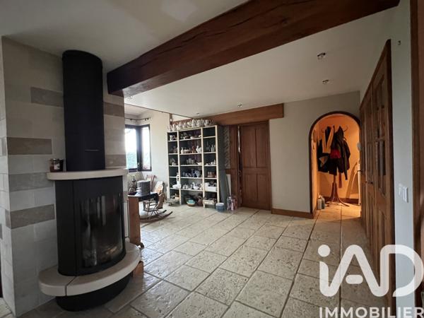 Maison à vendre 7 pièces 165 m² Saint-Hilaire-les-Andrésis