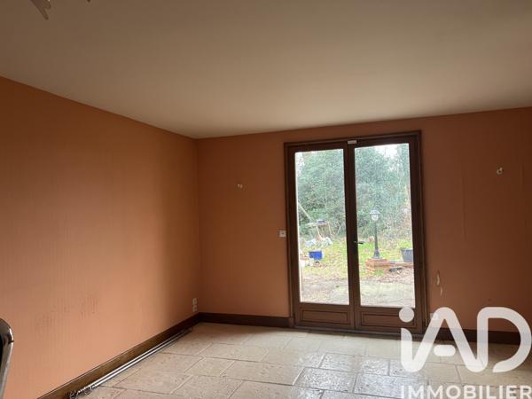 Maison à vendre 7 pièces 165 m² Saint-Hilaire-les-Andrésis