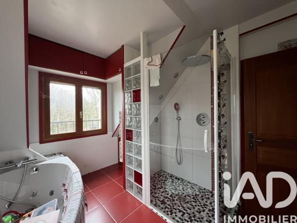 Maison à vendre 7 pièces 165 m² Saint-Hilaire-les-Andrésis