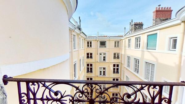 6 rue du Lieutenant-Colonel Prevost-Lyon-69006 – T2 Meublé – 580 €CC
