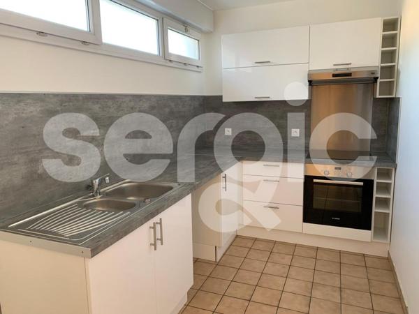 Location 4 Pieces 85 80000 Amiens 25 0818 03 0063