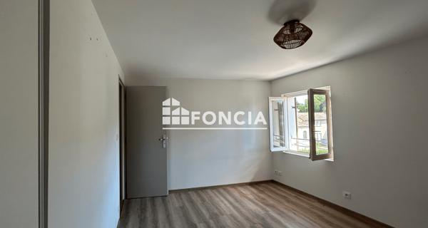 Location Appartement 4 pièces 84.4 m² - Francheleins 01090