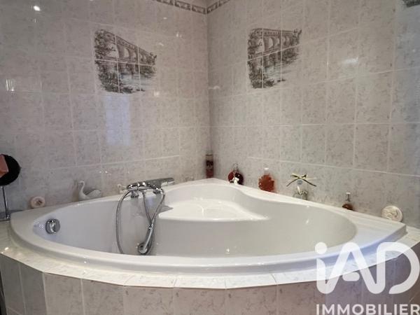 Maison à vendre 7 pièces 315 m² Aubignan