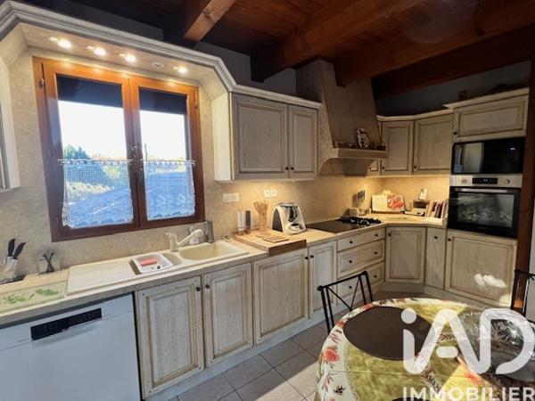 Maison à vendre 7 pièces 315 m² Aubignan