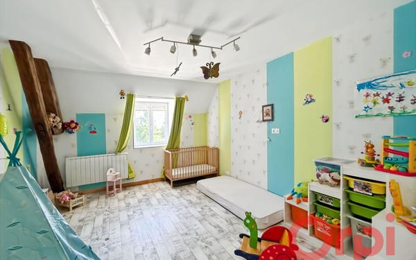 Maison à vendre    6 pièces •  Givardon