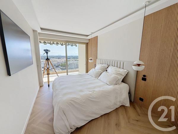 Appartement F4 à vendre  4 pièces - 99,62 m 2   MANDELIEU LA NAPOULE  - 06