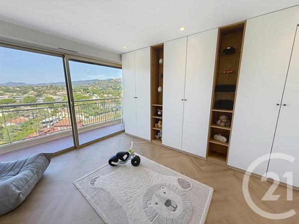 Appartement F4 à vendre  4 pièces - 99,62 m 2   MANDELIEU LA NAPOULE  - 06