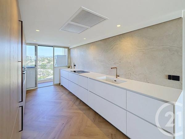 Appartement F4 à vendre  4 pièces - 99,62 m 2   MANDELIEU LA NAPOULE  - 06