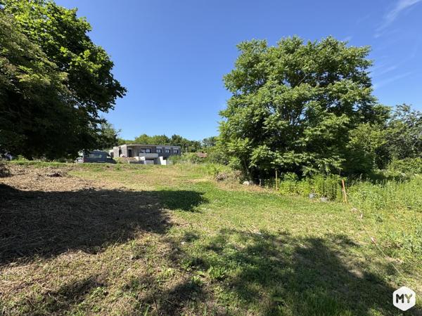 Terrain • Vente • 442m2 • Nohanent 112 800 € FAI