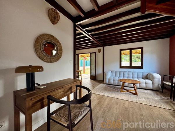 Vente Maison80 m² - 4 Pièces - L ETANG SALE LES BAINS (97427)