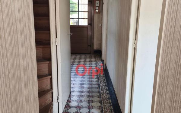 Maison à vendre    3 pièces •  Villers-Faucon