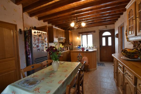 Maison ancienne 4 pièces avec terrain arboré de 1907 m² – secteur Nuits-Saint-Georges