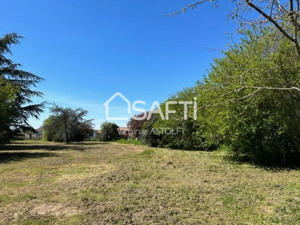 SAINT-LYS - Terrain de 781 m2, idéalement situé