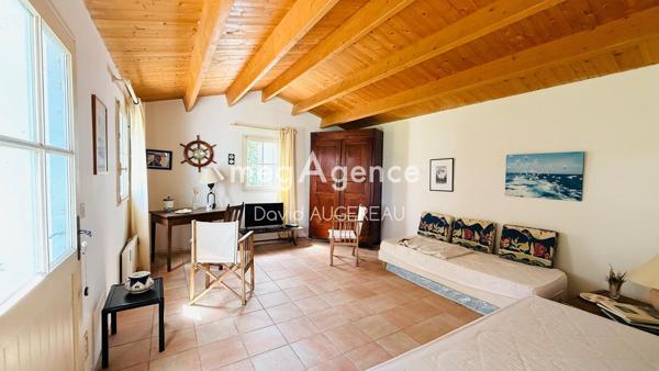 Maison à L' ILE-D'YEU, 85350 - 5 pièces 147m²