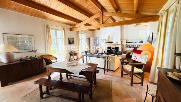 Maison à L' ILE-D'YEU, 85350 - 5 pièces 147m²