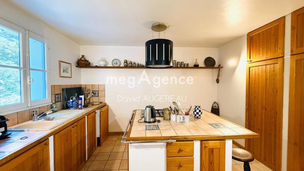 Maison à L' ILE-D'YEU, 85350 - 5 pièces 147m²