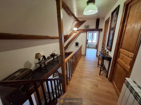 Coulommiers (77120) Belle briarde 160m². Terrain 2350m²